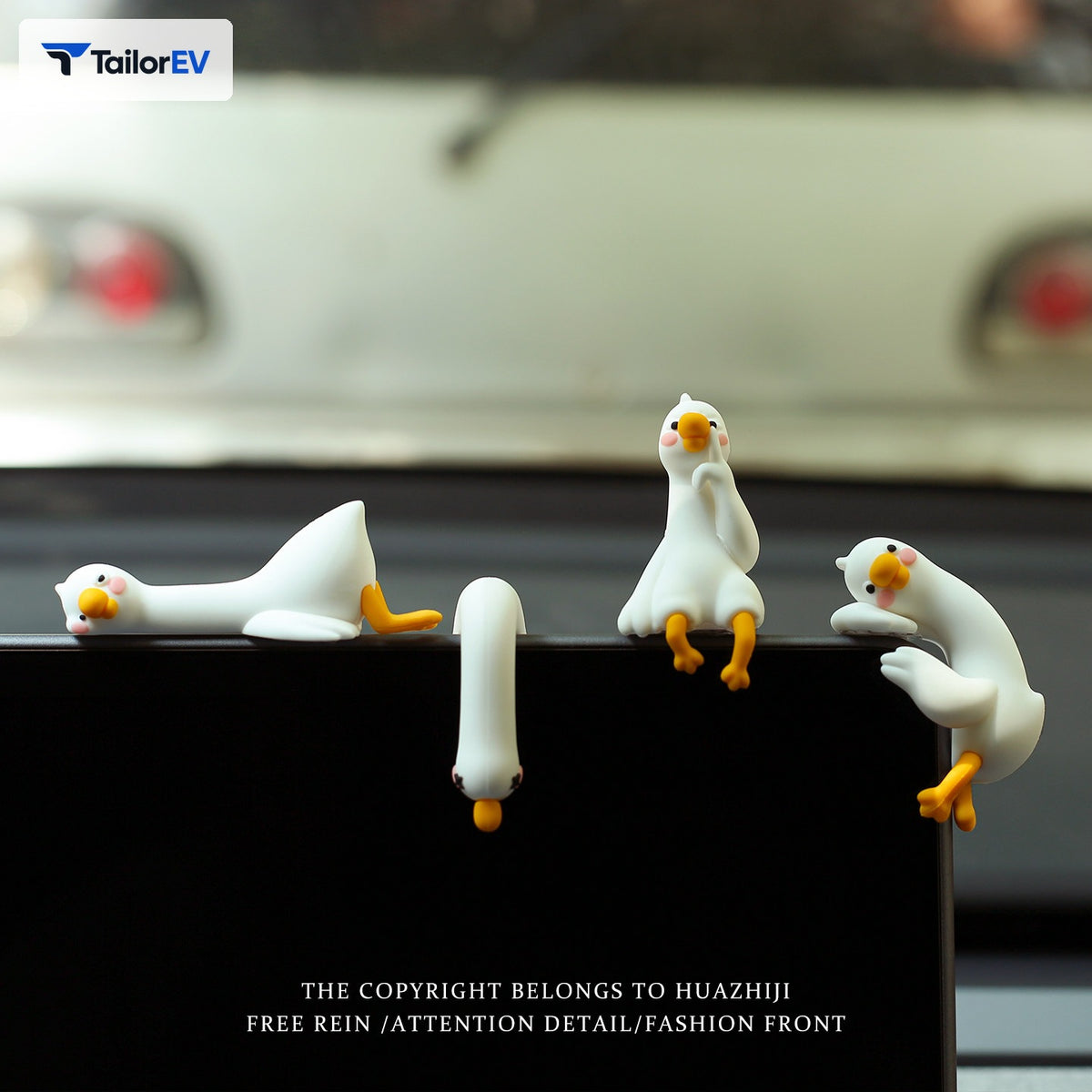 Cute Duck Dashboard Stress-Relief Ornament main image 2 — photo 2