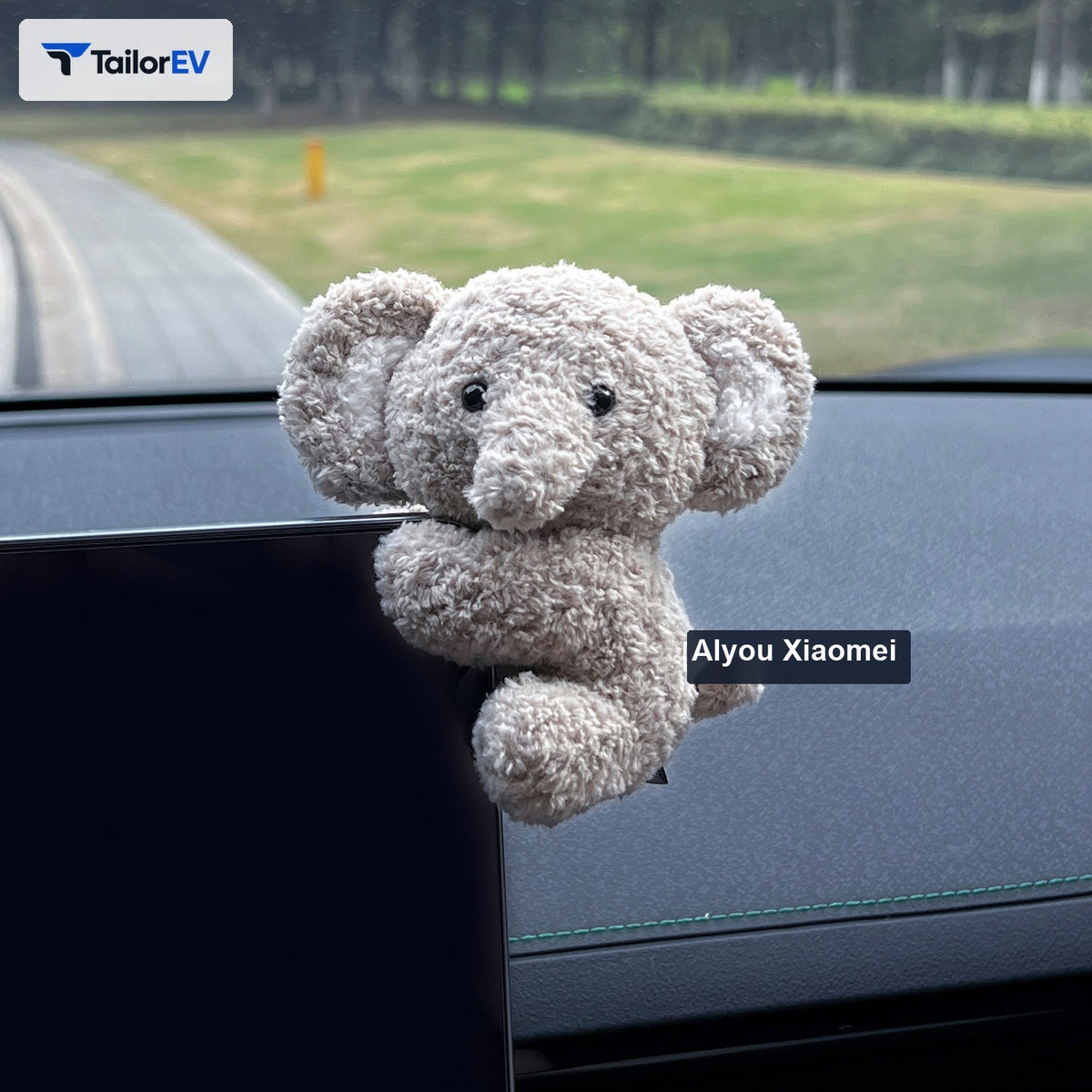 Clip-On Car Screen Plush Ornament sku image 6 — photo 12